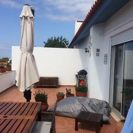 Luze Beach House Lejlighed